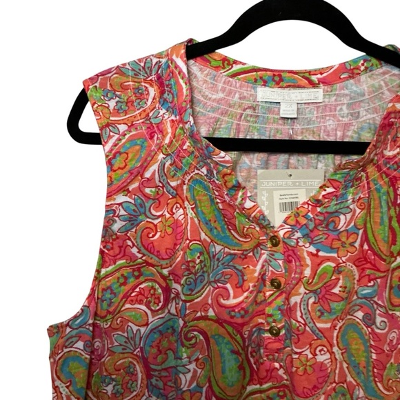 Colorful Paisley Sleeveless Top - Picture 2 of 3